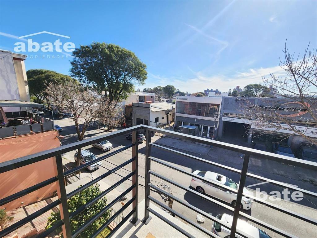Apartamento 2 dormitorios en La Blanqueada Con renta Terraz