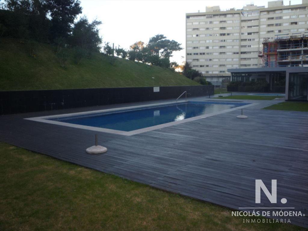 Excelente vista con todos los amenities sobre Roosevelt