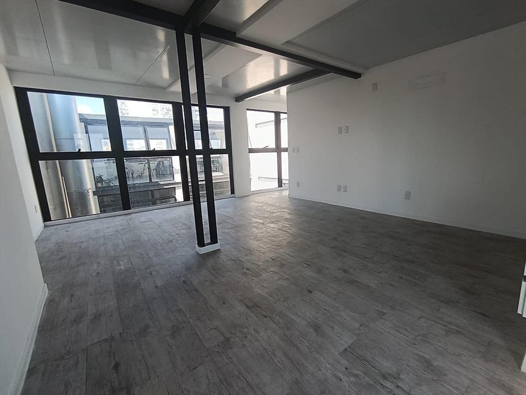 Estrena, frente Plaza Matriz, gran vista, 72 m2, 1 dormitor