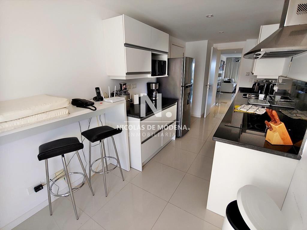 Apartamento en Punta del Este, Mansa