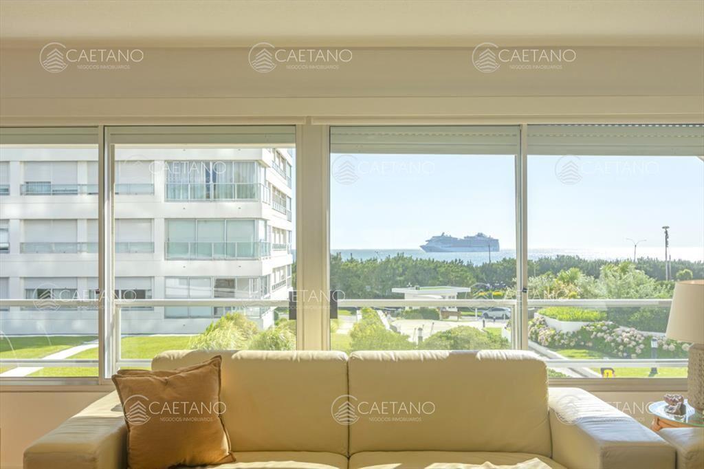 Apartamento en Punta del Este Mansa Torre en 1ra