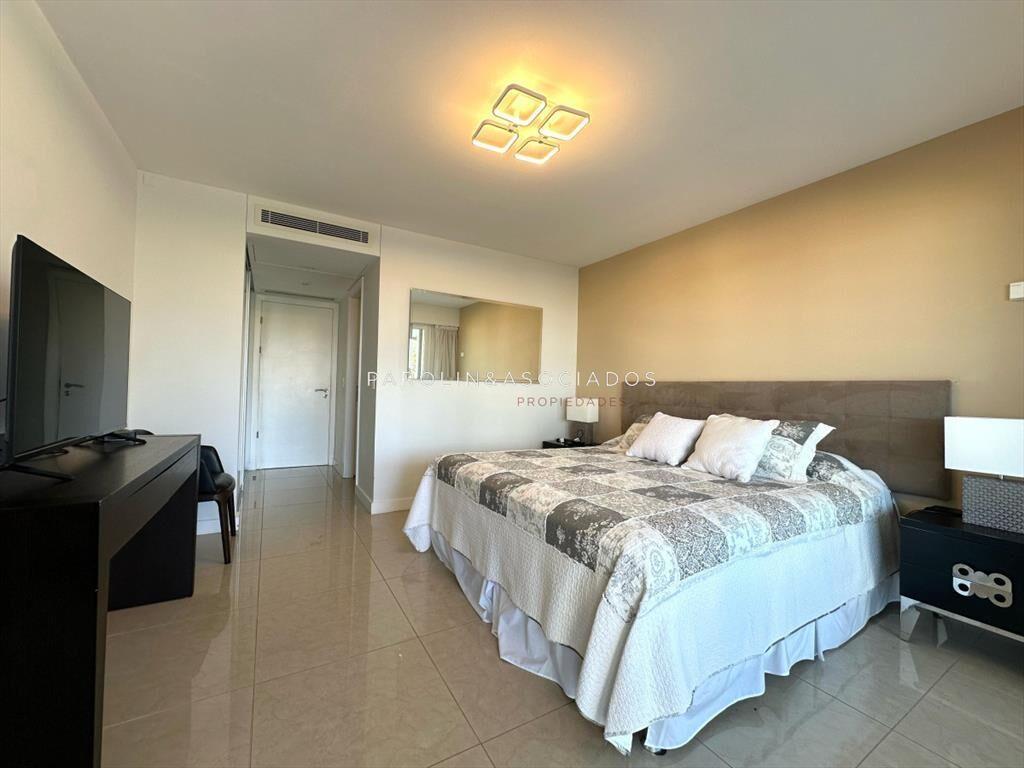 Apartamento en Venta de 2 dormitorios + de en ,