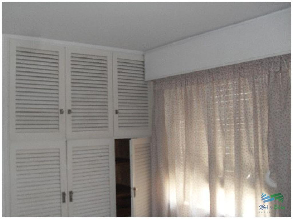 Apartamento en Brava, 3 dormitorios *