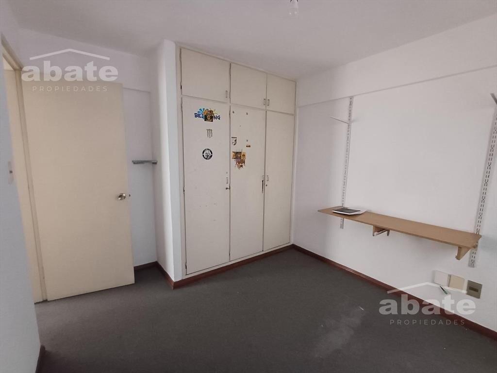 Venta de Apartamento de 2 dormitorios con garage en Cordón,