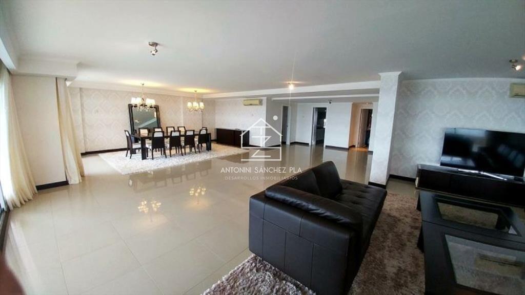 Exclusivo departamento en venta Playa Brava 4 -