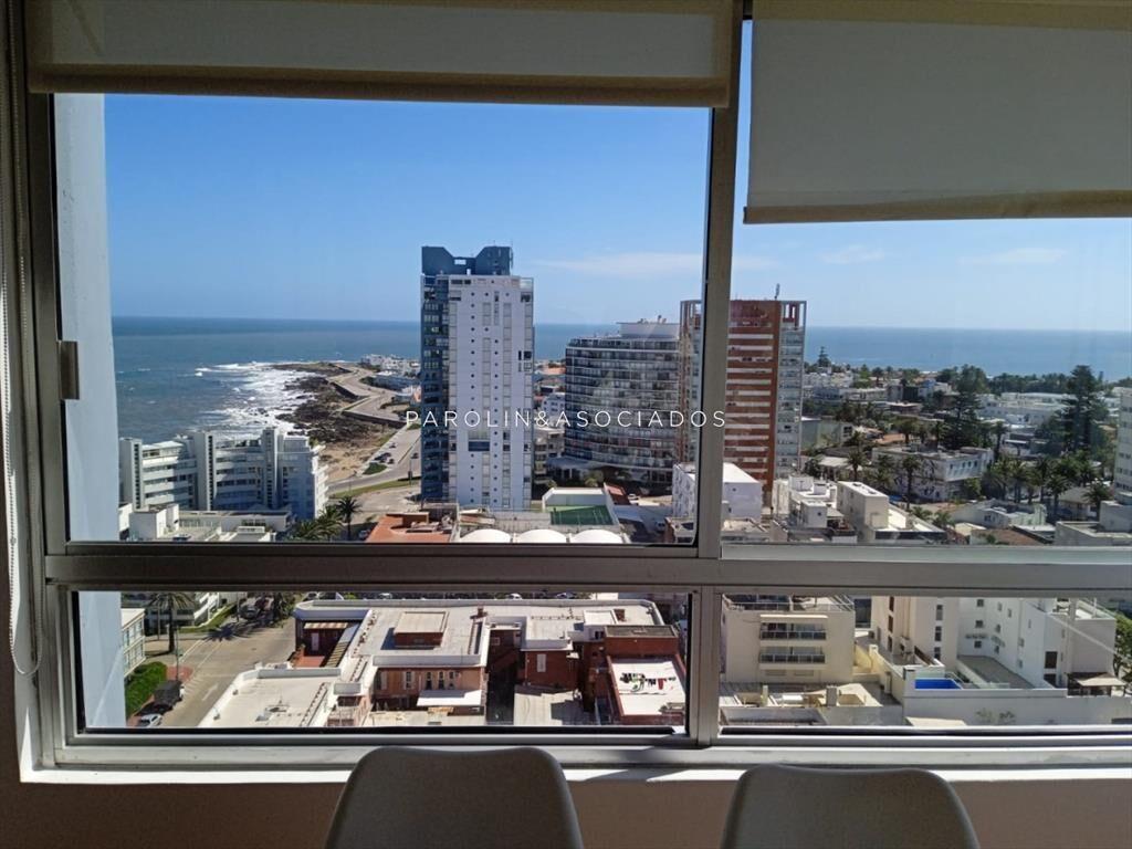 Apartamento en Peninsula, 3 dormitorios *