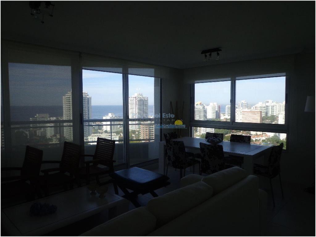 Apartamento en Venta de 2 dormitorios en Punta ,
