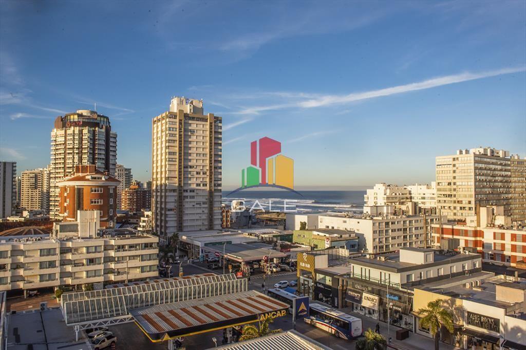 Vende departamento de 3 dormitorios con vista al