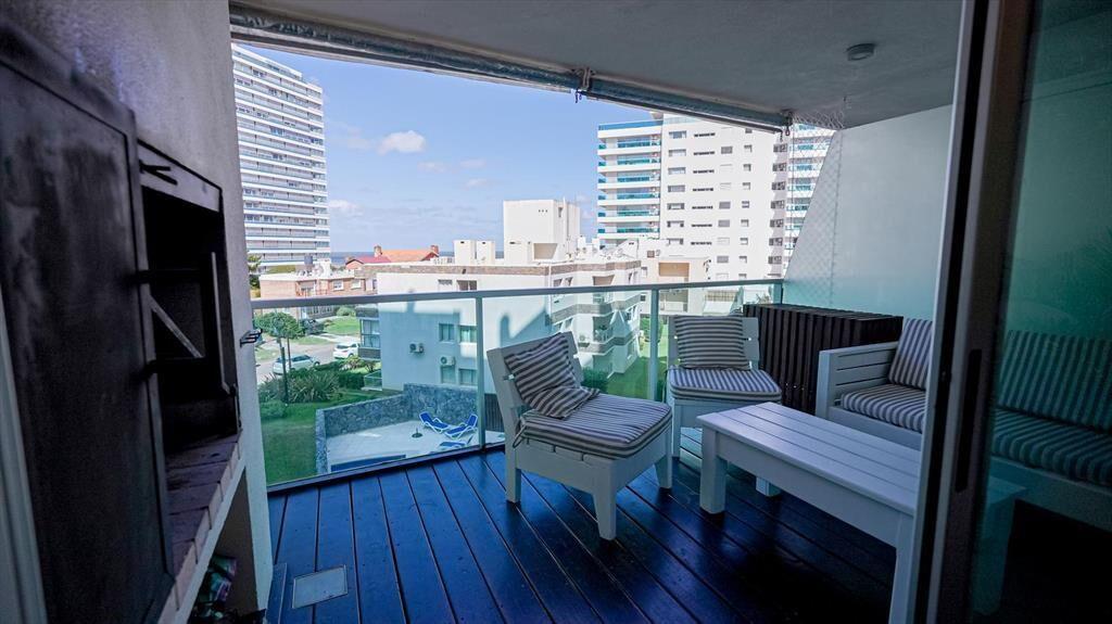 Venta apartamento 3 dormitorios Aidy Grill Punta del Este T
