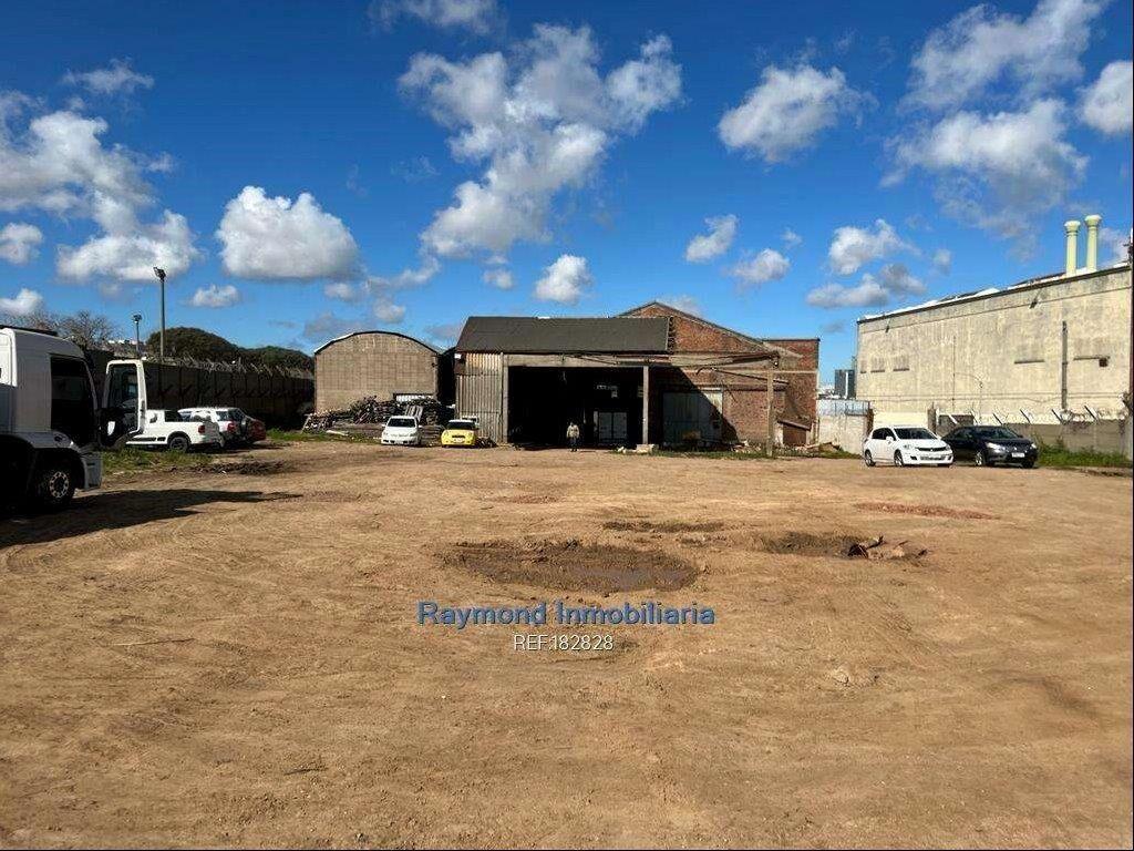 ALQUILER Local + Explanada 3500m2 en Bella Vista
