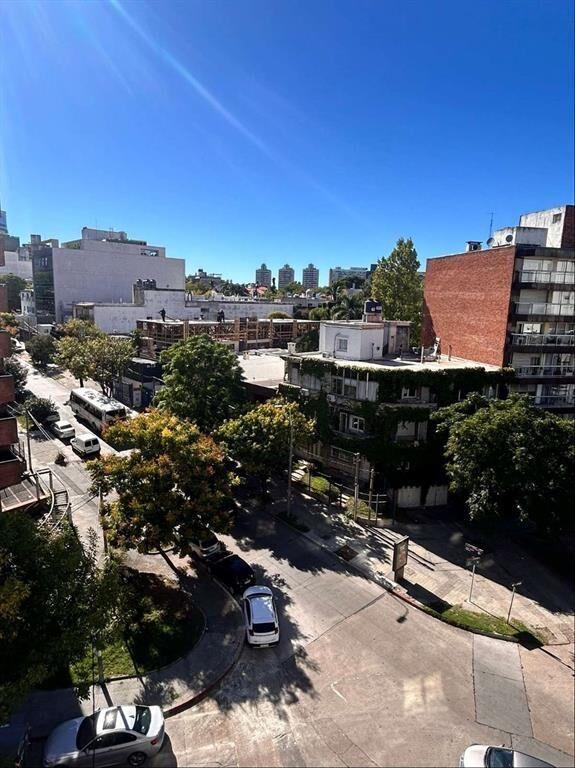 Alquiler apartamento 2 dormitorios, 2 baños, terraza, sin m