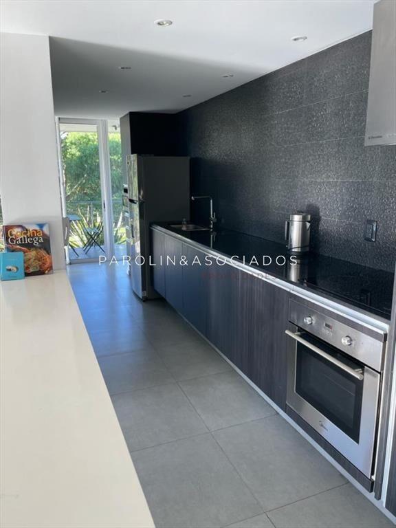 Excelente Oportunidad!!! Apartamento 2 , Punta