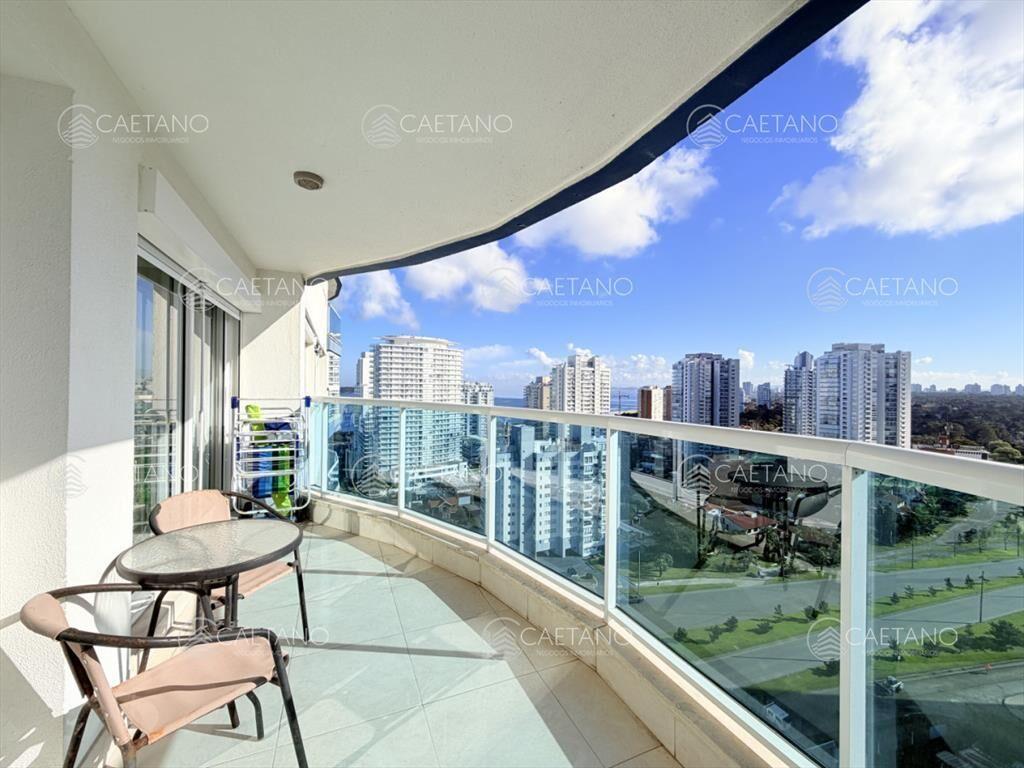 Venta apartamento 2 dormitorios, Playa Mansa -