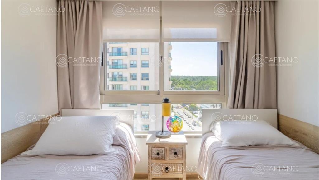 Venta de apartamento de 2 dormitorios en Punta
