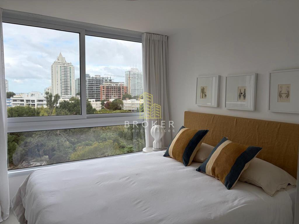 Venta de hermoso apartamento de 2 dormitorios y 2