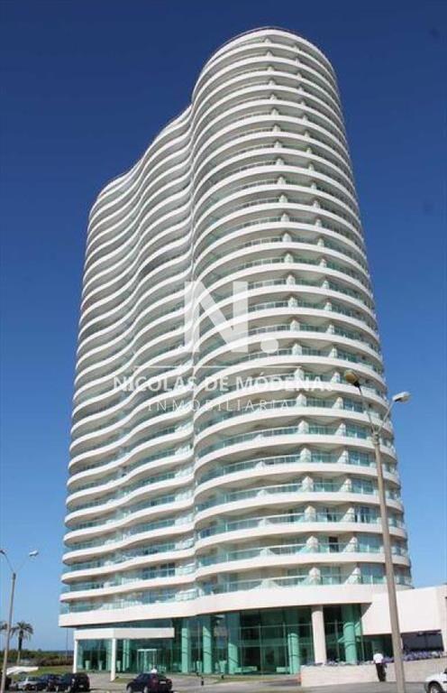 Vende apartamento en Mansa, Punta del Este de 3