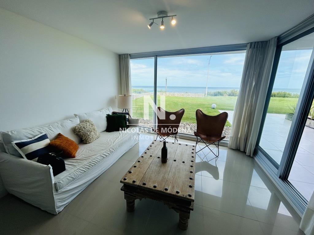 Apartamento en Venta 2 dormitorios, Playa Mansa,