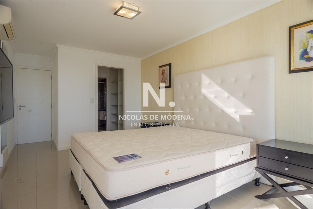 Se vende apartamento en Mansa, de 3 dormitorios