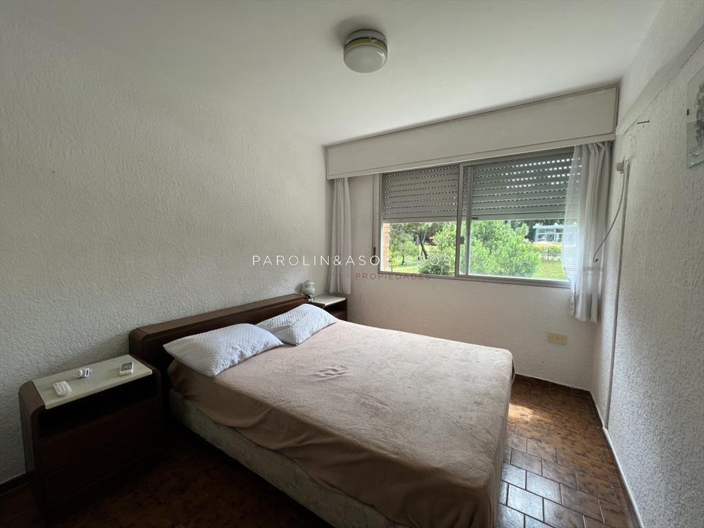 Apartamento en venta de 2 Dormitorios Coral, Punta Del Este