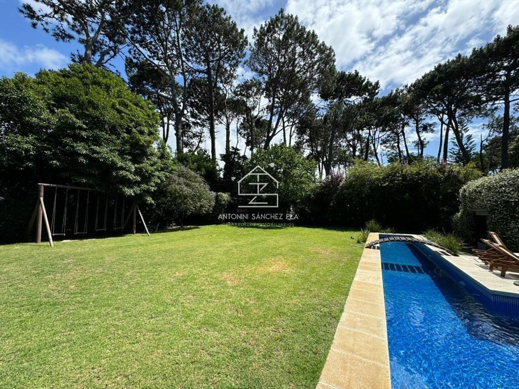 Casa en Venta de 5 dormitorios en Punta del este