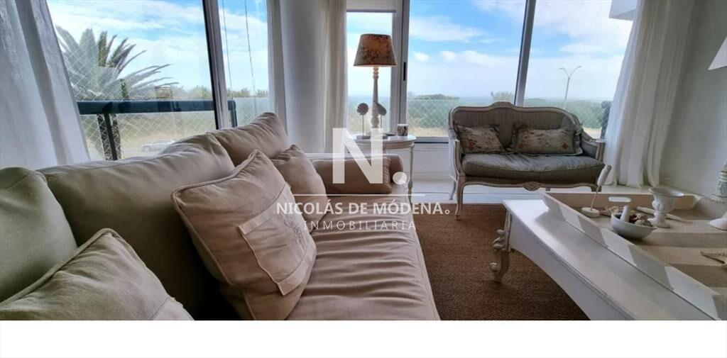 Departamento en venta en Arenas Blancas con vista