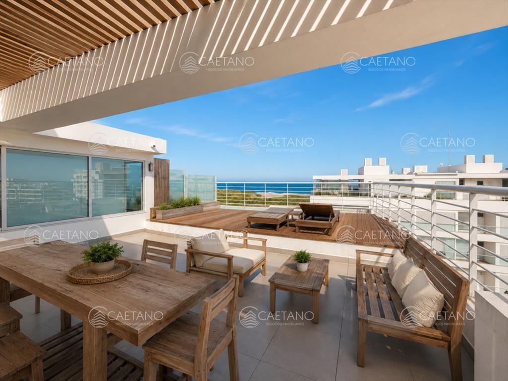 Lujoso pent house brava venta