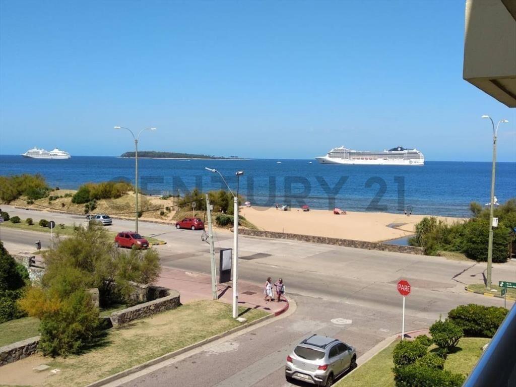 Venta Nuda propiedad Rambla Punta del Este -Apto 2 Dor -...