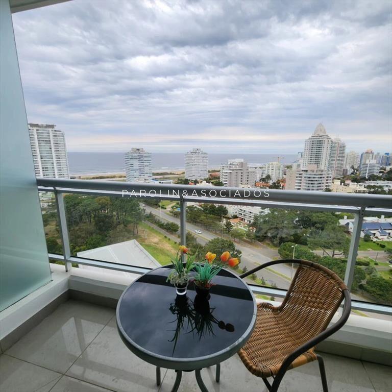 Apartamento en venta de 1 dormitorio con vista al
