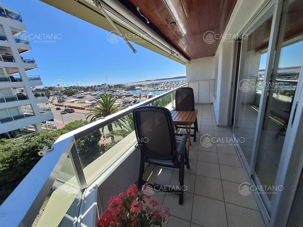 Apartamento en venta en el puerto, vista, 2 dormitorios