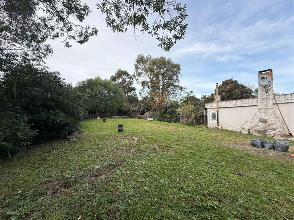 Venta Terreno con construcción Santa Ana