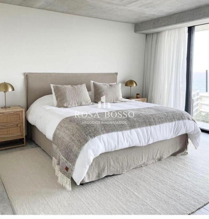 Apartamento, Alquiler, 3 dormitorios, Brava, del