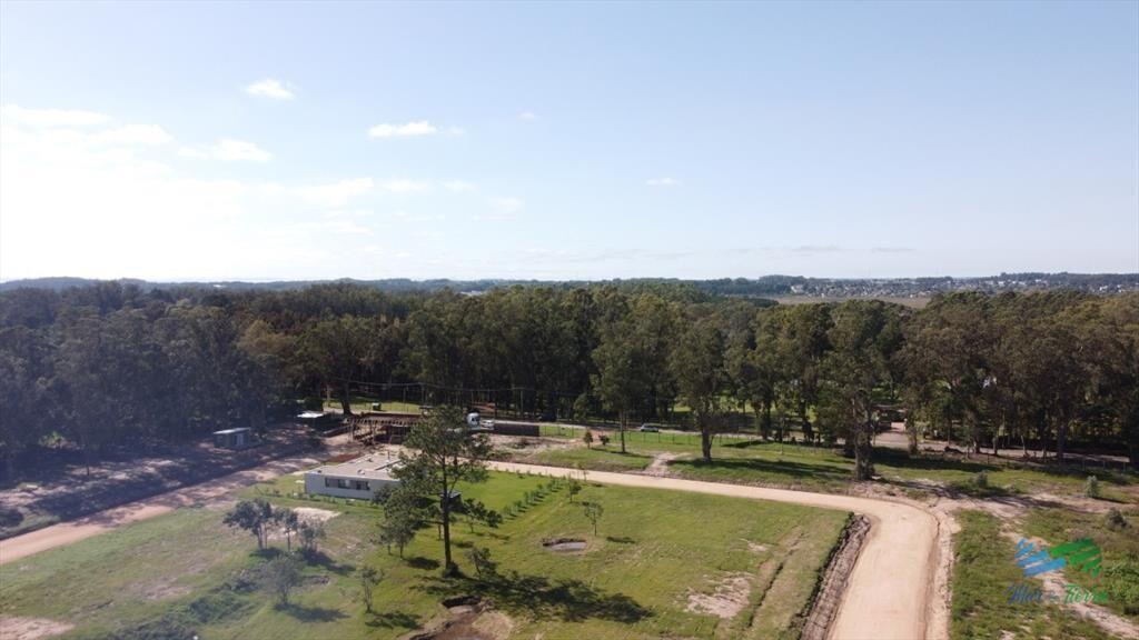 Oportunidad terrenos en Barrio Privado La Jacinta playa Man