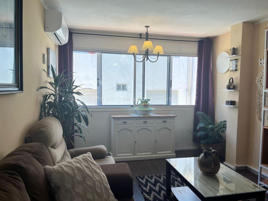 Apartamento en venta de 2 dormitorios, 2 baños