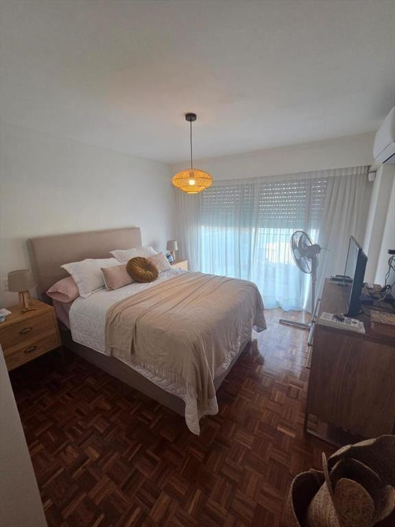 Proximo Rambla y 21, 129 m2, reciclado, 3 dormitorios, gge