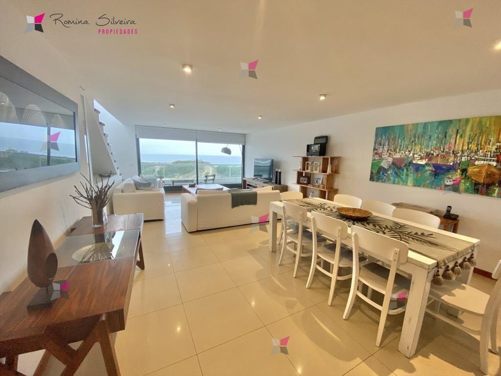 VENTA 3 DORMITORIOS + DEPENDENCIA MARIGOT BRAVA