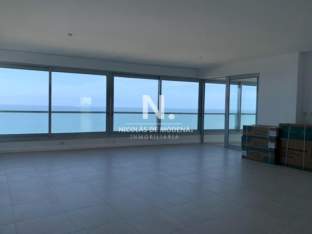 Le Parc Punta del Este Departamento esquinero a estrenar en