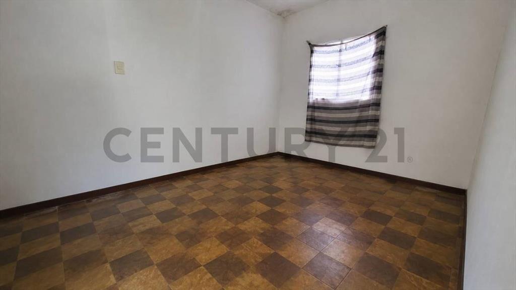 Venta 2 Casas mismoPadrón/Predio para otra/cochera/Sin Ga...