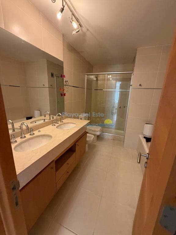 Apartamento en venta de 2 dormitorios en Punta ,