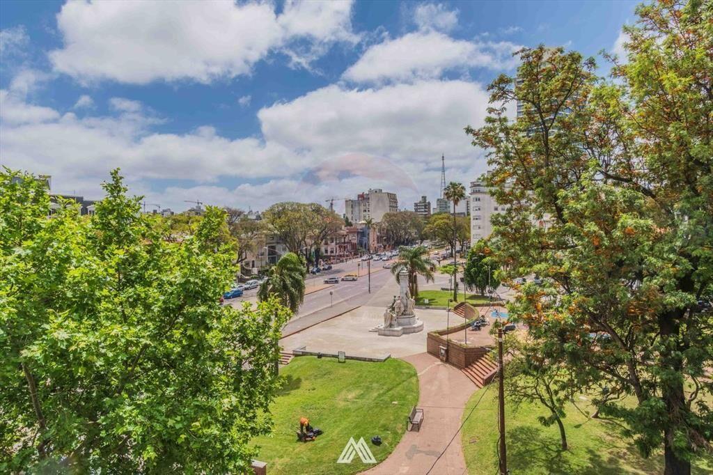 VENTA POCITOS 2 DORMIT 2 BAÑOS ESTRENA YA