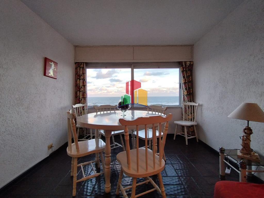 Apartamento en primera linea Brava, 1 dormitorio