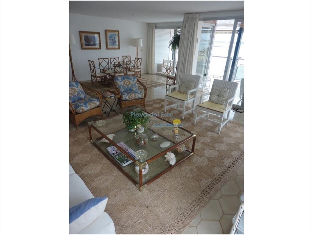 Apartamento en Venta - Edificio Brioni, Punta del