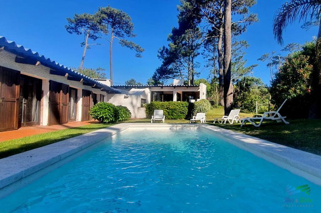CASA ALQUILER DE VERANO, 3 DORMITORIOS, PISCINA
