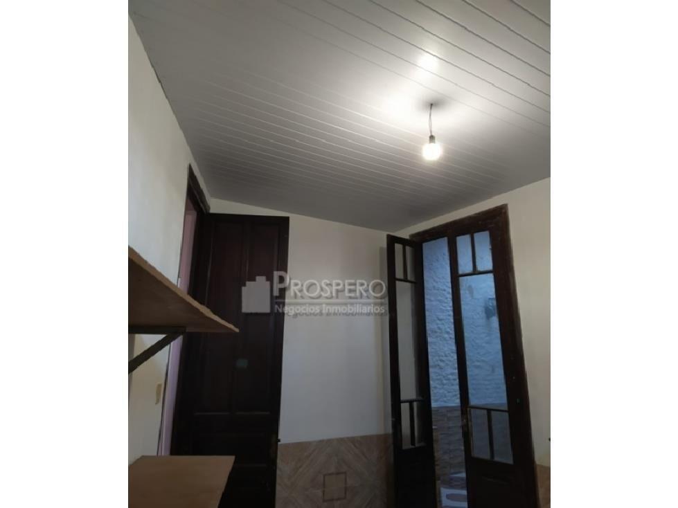 AL840 venta casa 4 dorm Jacinto Vera C/renta, Azotea Transit
