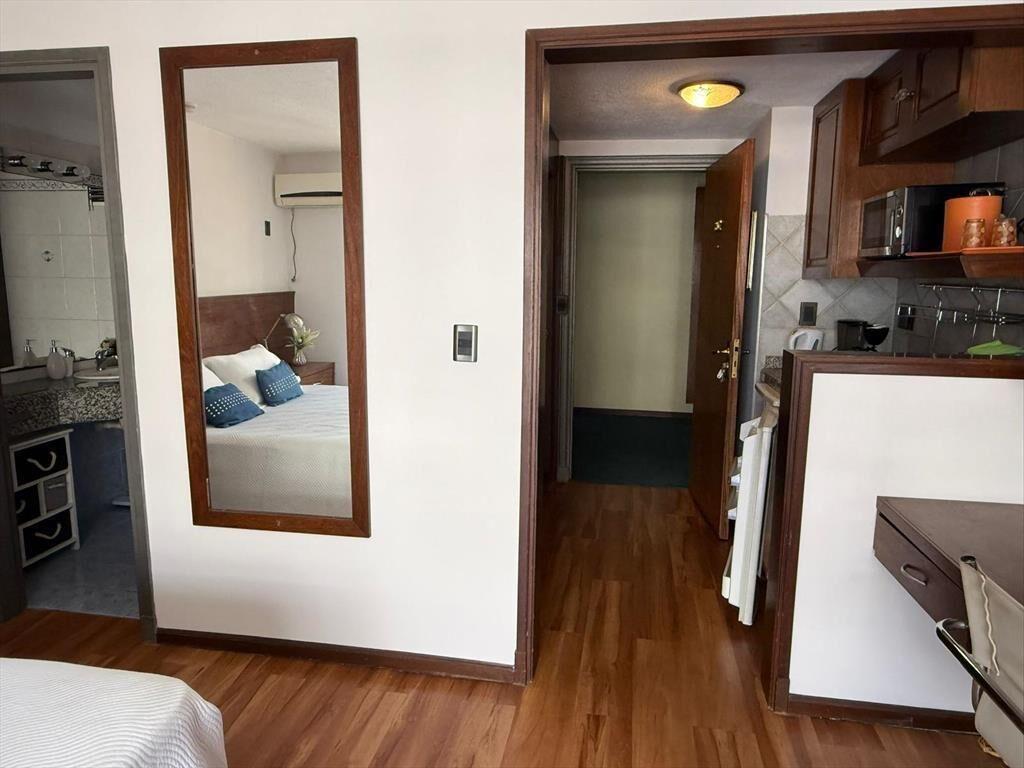 Monoambiente en venta con renta en Pocitos