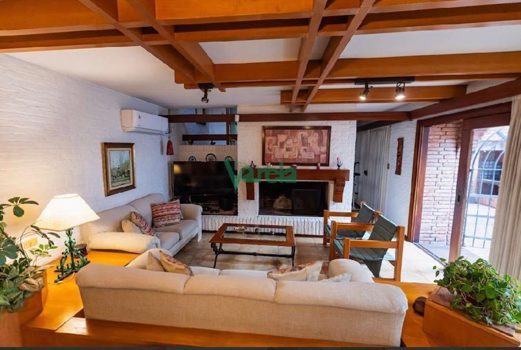 Venta casa cuatro dormitorios en Punta Carretas