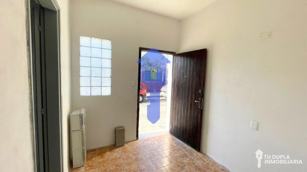 Alquiler 2 dormitorios con Patio Y Parrillero, Barrio Belve