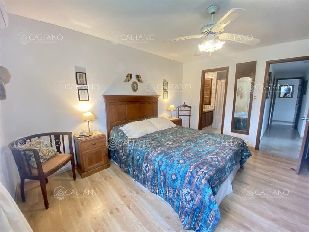 Venta apartamento 4 dormitorios 4 baños punta