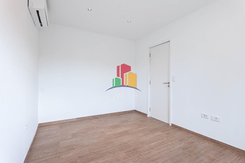CASA EN VENTA DE 3 DORMITORIOS - Altos de la -