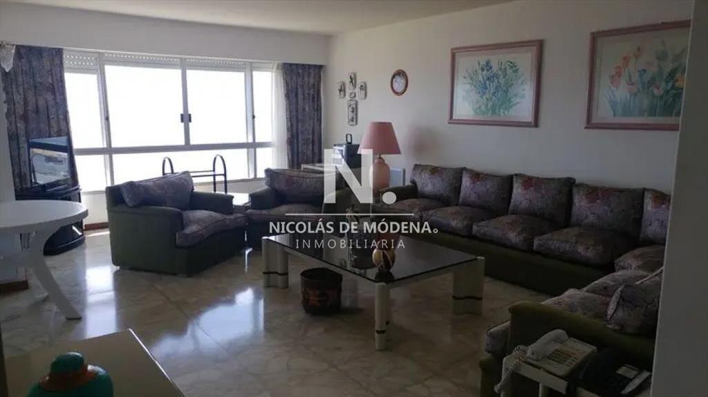 Apartamento en venta primera linea