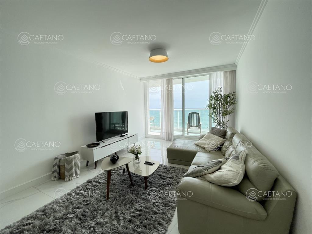 Venta apartamento 3 dormitorios playa mansa Punta